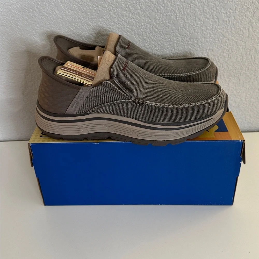 Skechers Men's Remaxed Fenick Brown Slip in Shoes Sneakers (204839/BRN) Size 8.5